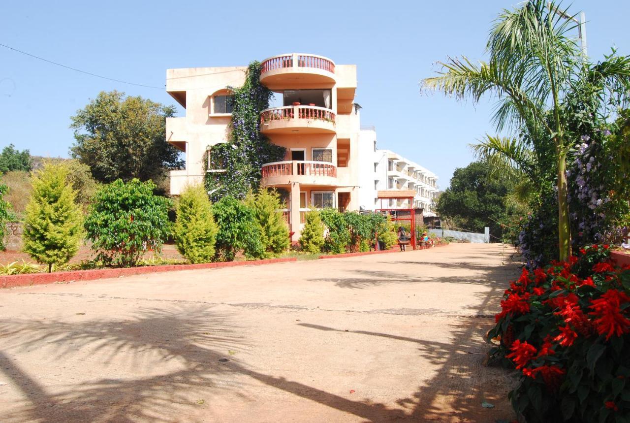 Quinte Hills Residency Villa Panchgani Ngoại thất bức ảnh